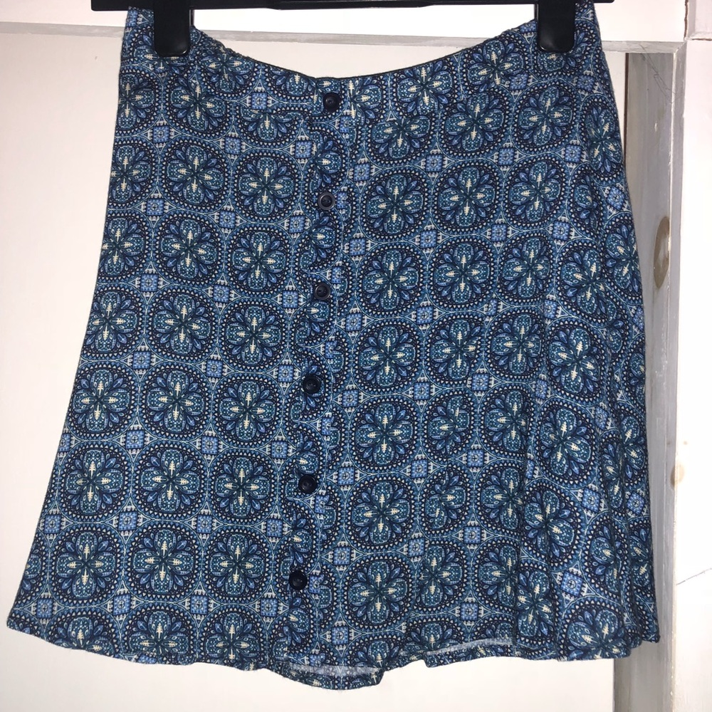 Nordstrom Skater skirt with blue pattern